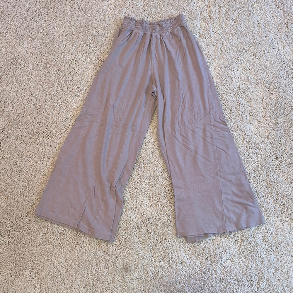 Urban Outfitters Pants (Small)